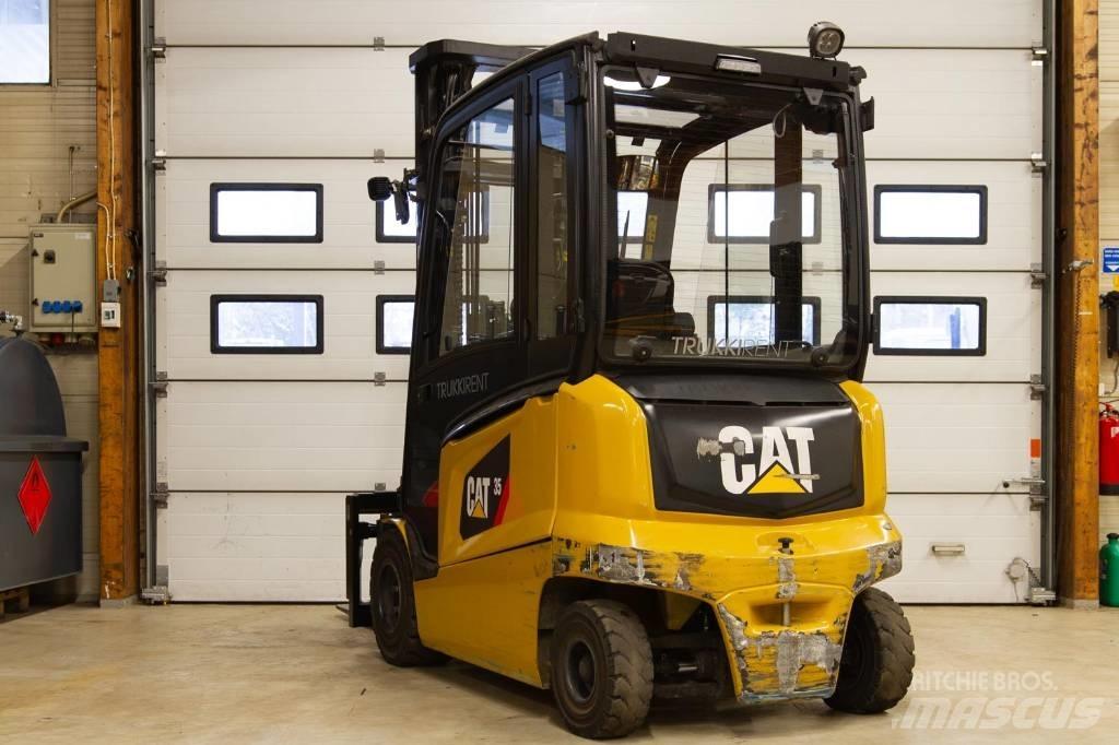 CAT EP35N Chariots élévateurs électriques
