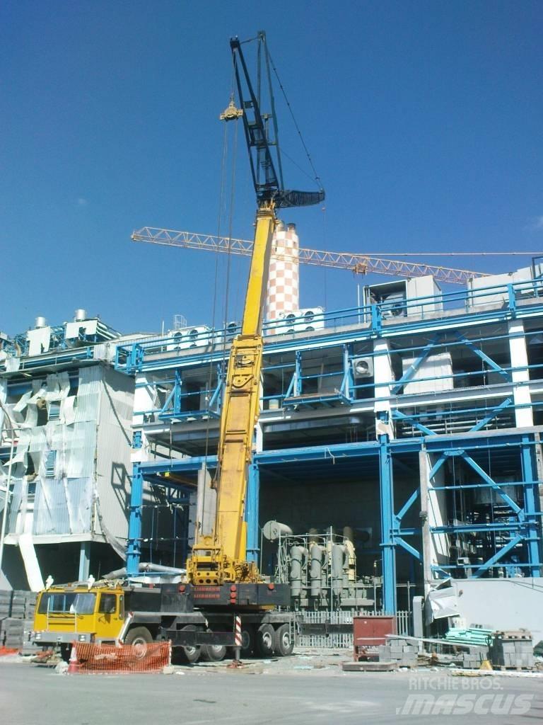 Liebherr LTM 1200 Grues tout terrain