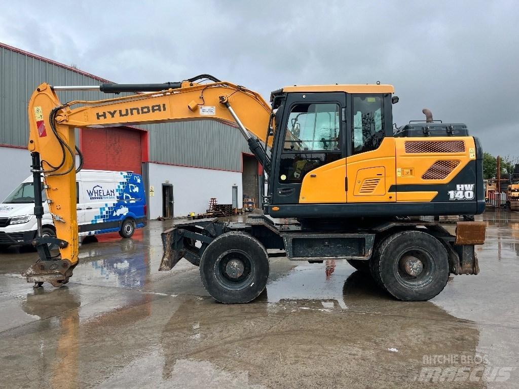 Hyundai HW140 Pelle sur pneus