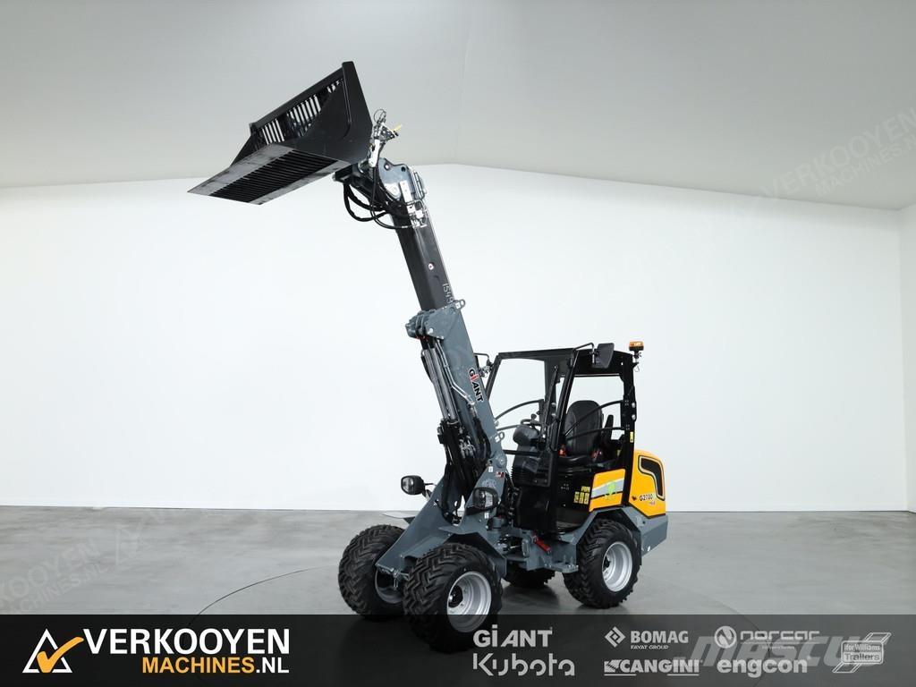 GiANT G2700E TELE Chargeuse sur pneus