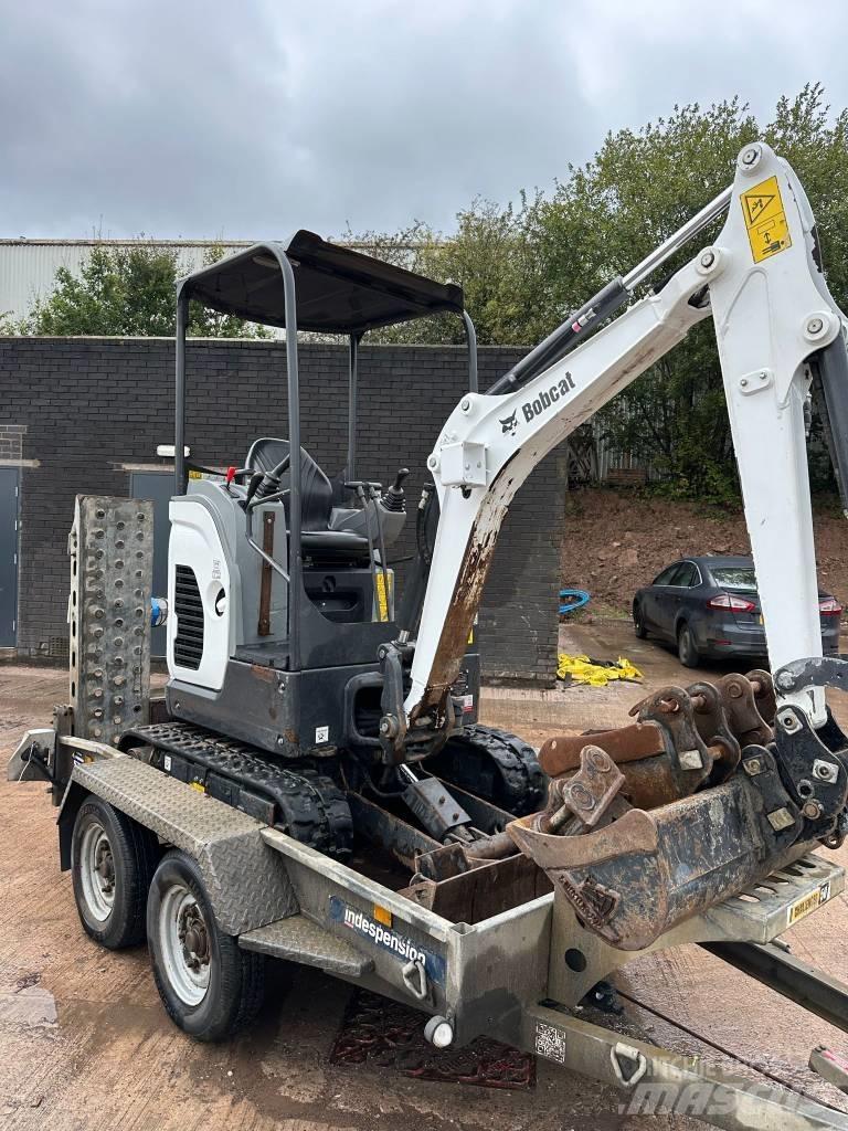 Bobcat E17z Mini pelle < 7t