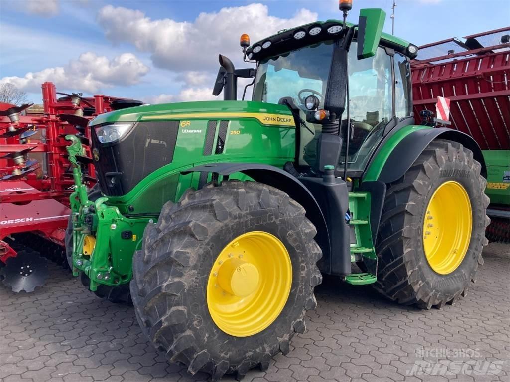 John Deere 6R250 Tracteur