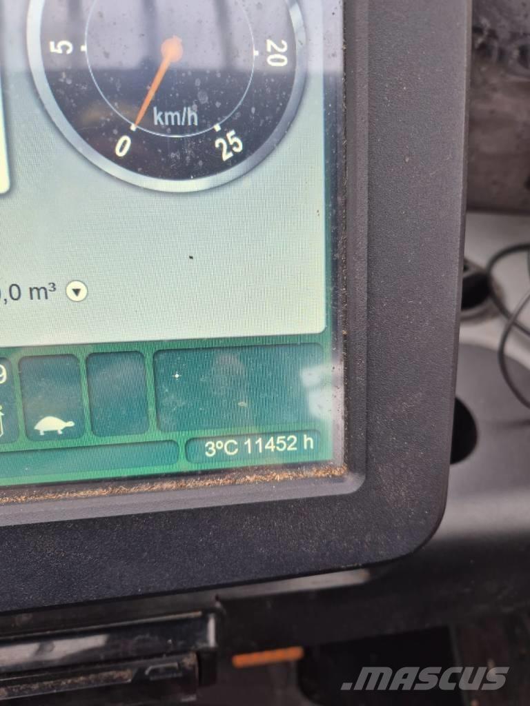 John Deere 1210 G Porteur