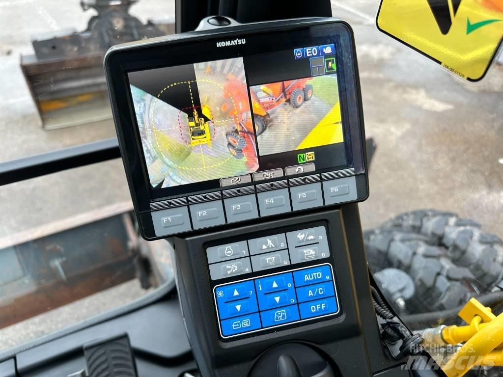 Komatsu PW160-11 Pelle sur pneus