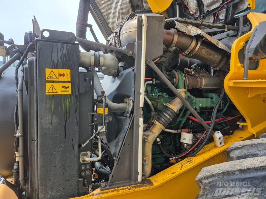 Volvo L90G Chargeuse sur pneus