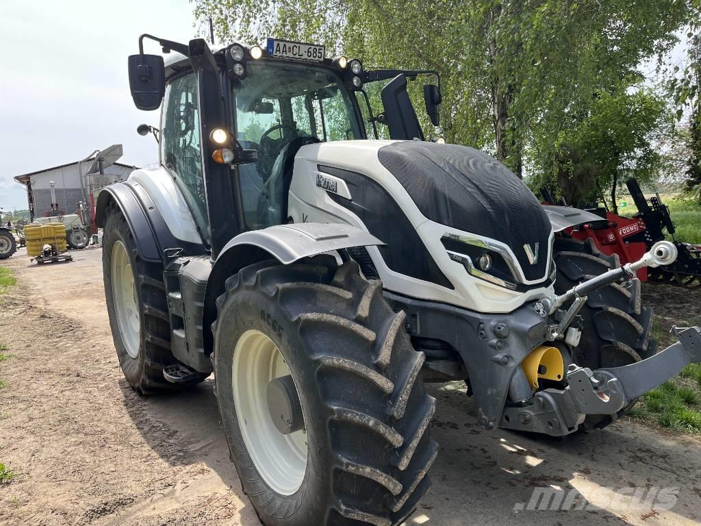 Valtra T 255 Tracteur