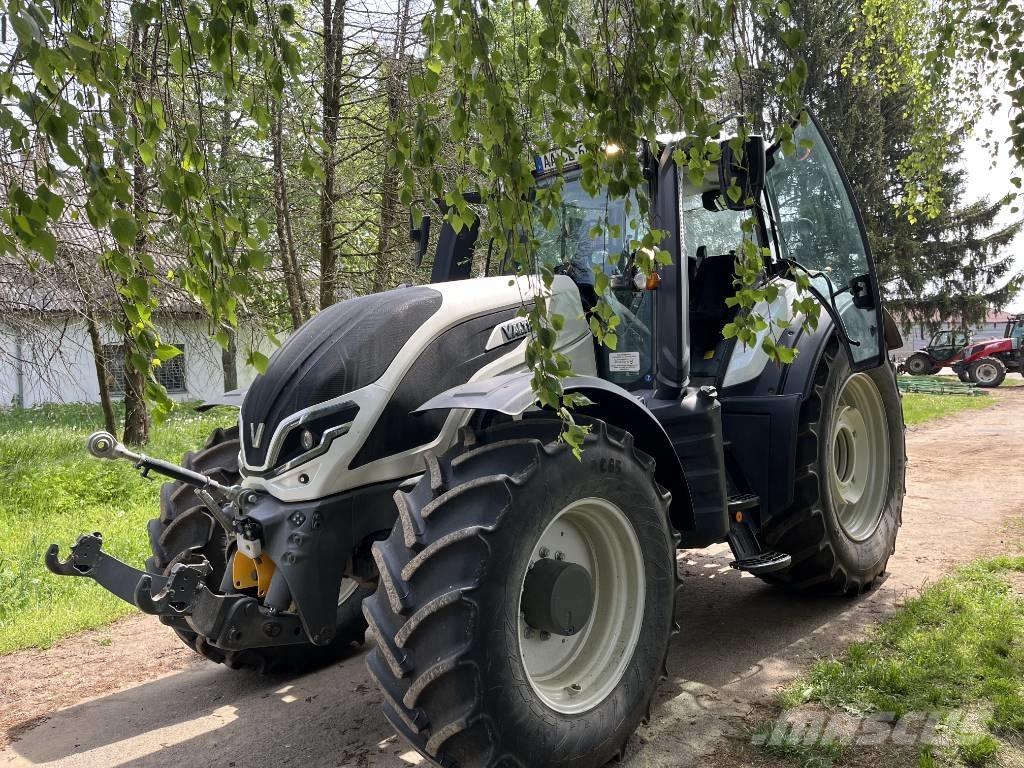 Valtra T 255 Tracteur