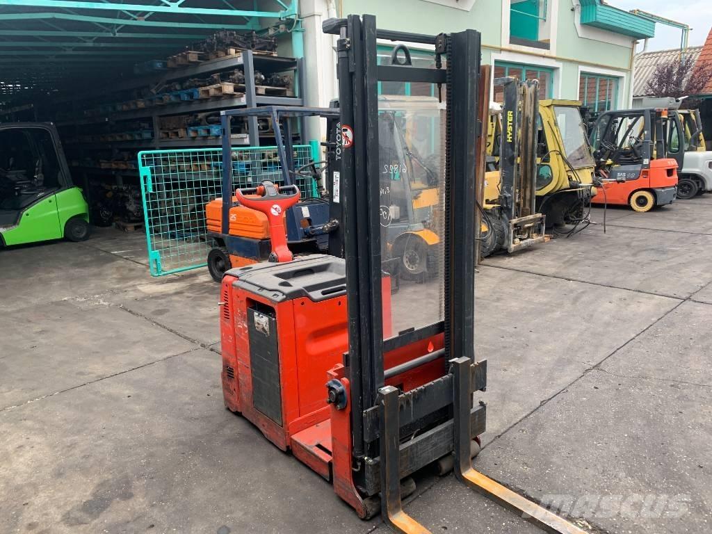 Linde L12AC V-3818 Gerbeurs Automoteurs