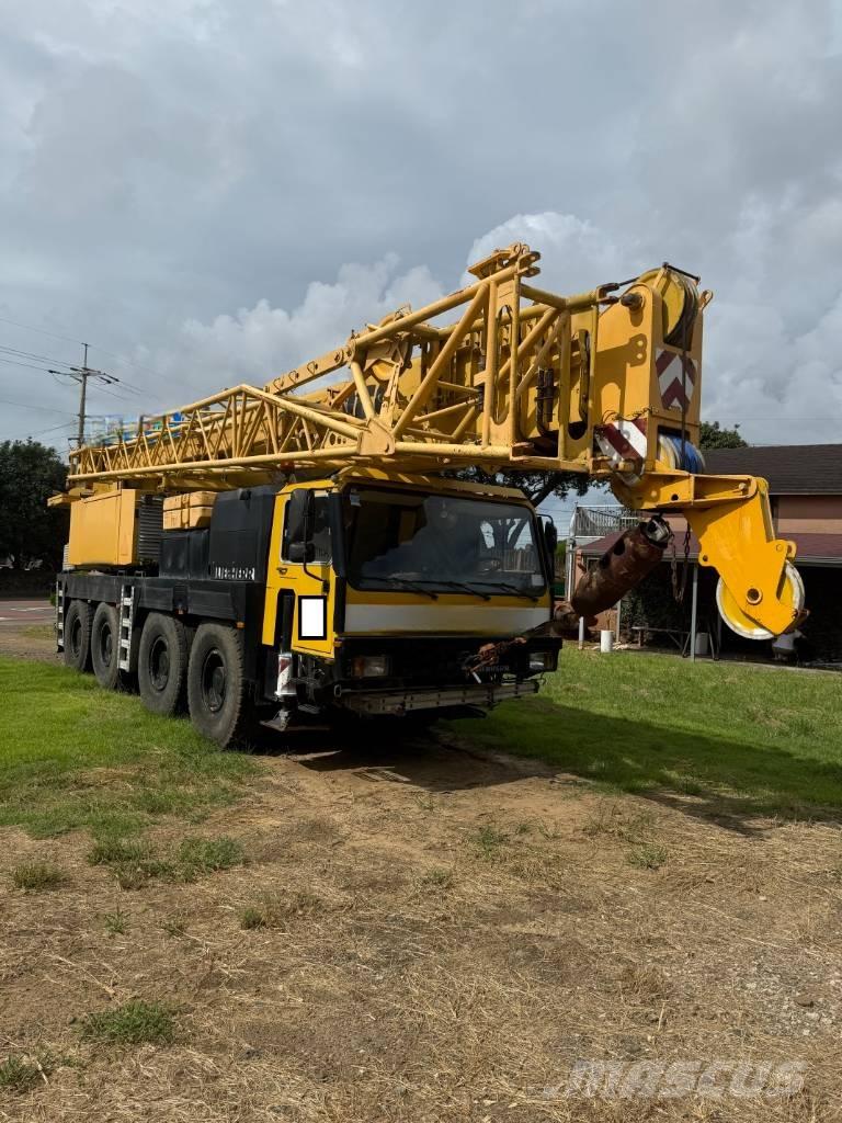 Liebherr LTM 1090-2 Grues tout terrain