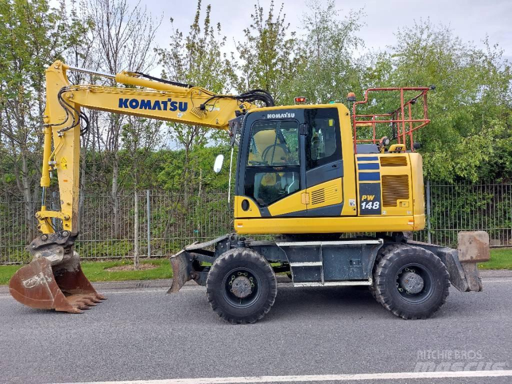 Komatsu PW148-11 Pelle sur pneus