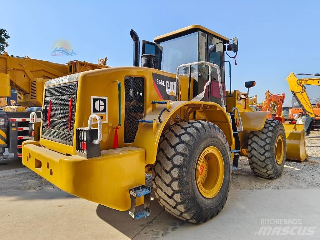 CAT 966 L Chargeuse sur pneus