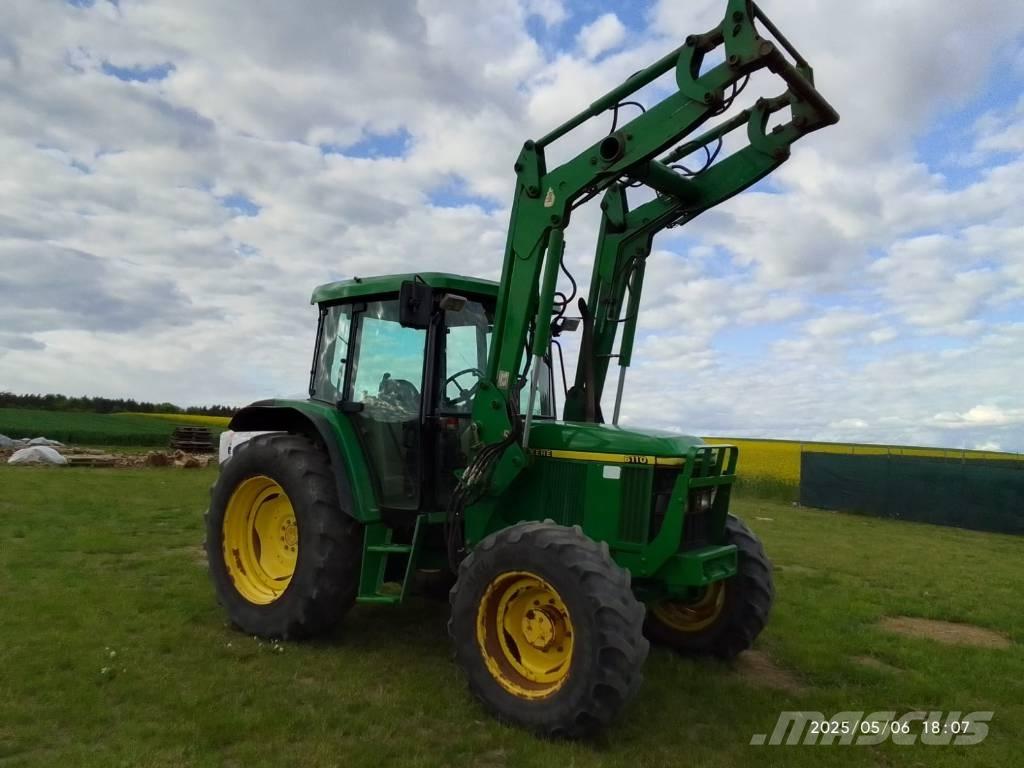 John Deere 6110 SE Tracteur