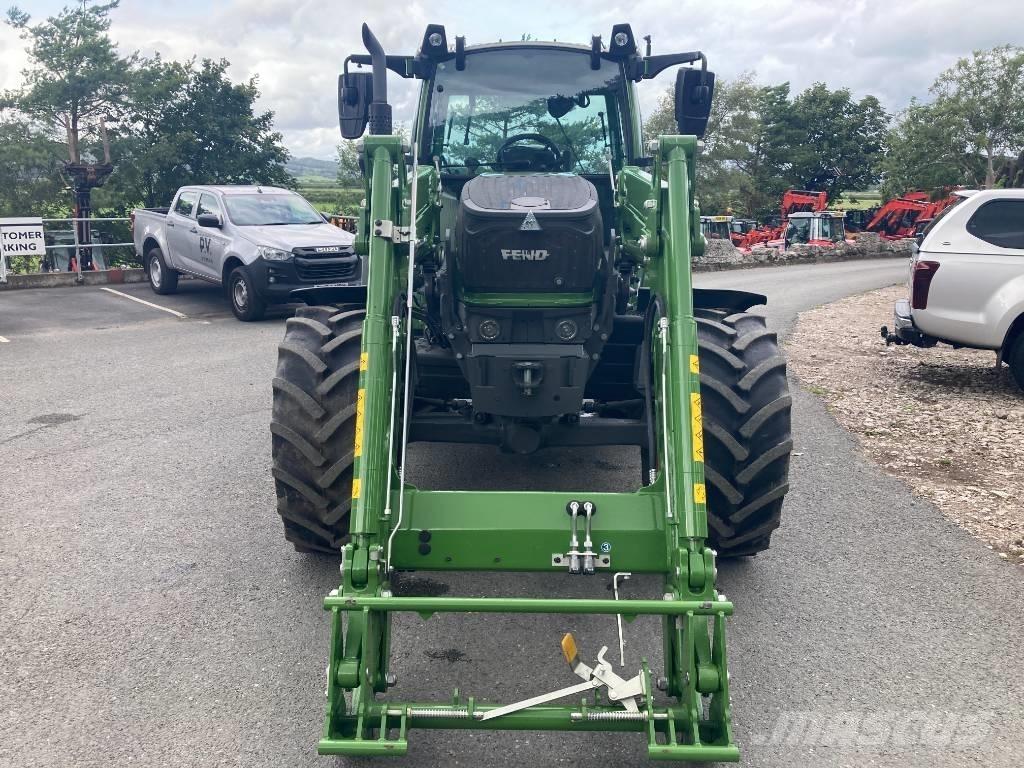 Fendt 211 Tracteur