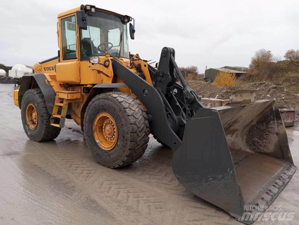 Volvo L 90 E Chargeuse sur pneus