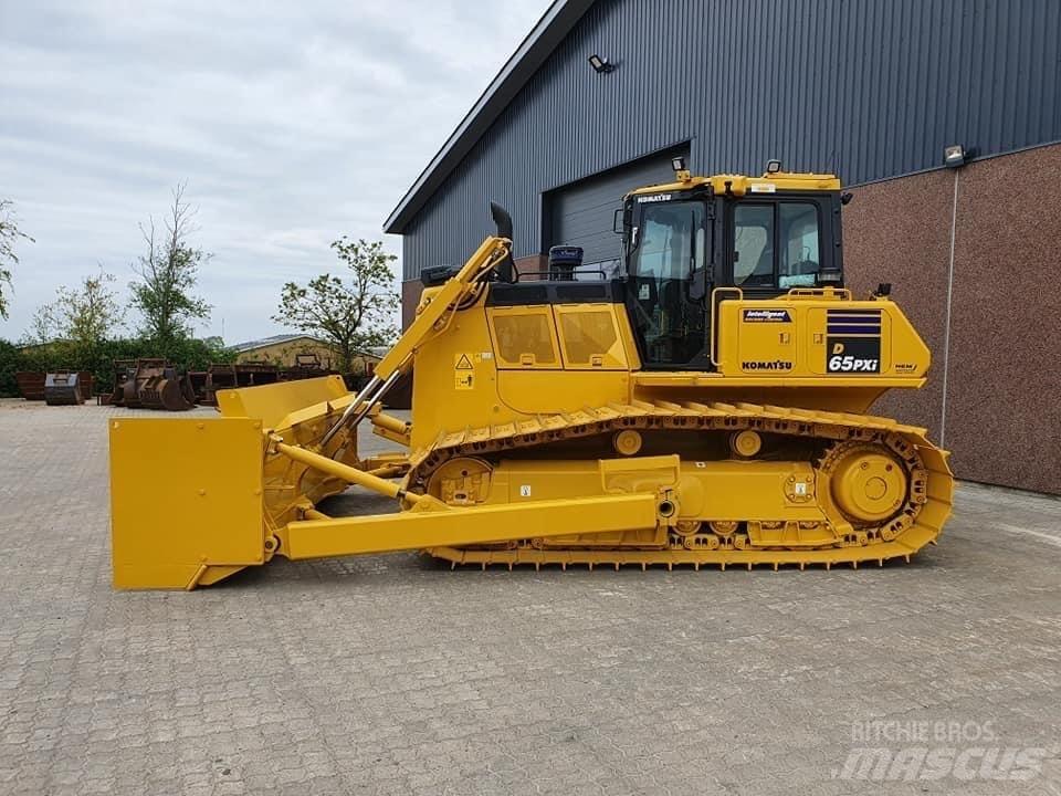 Komatsu D 65 PX-17 Bouteurs sur chenilles