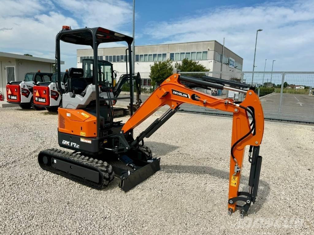 Develon DX 17 Z-7 Mini pelle < 7t