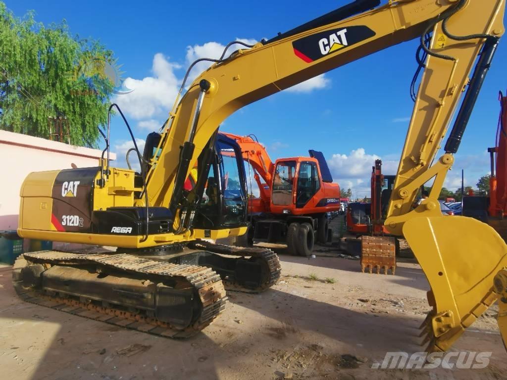 CAT 312 D Pelle sur chenilles