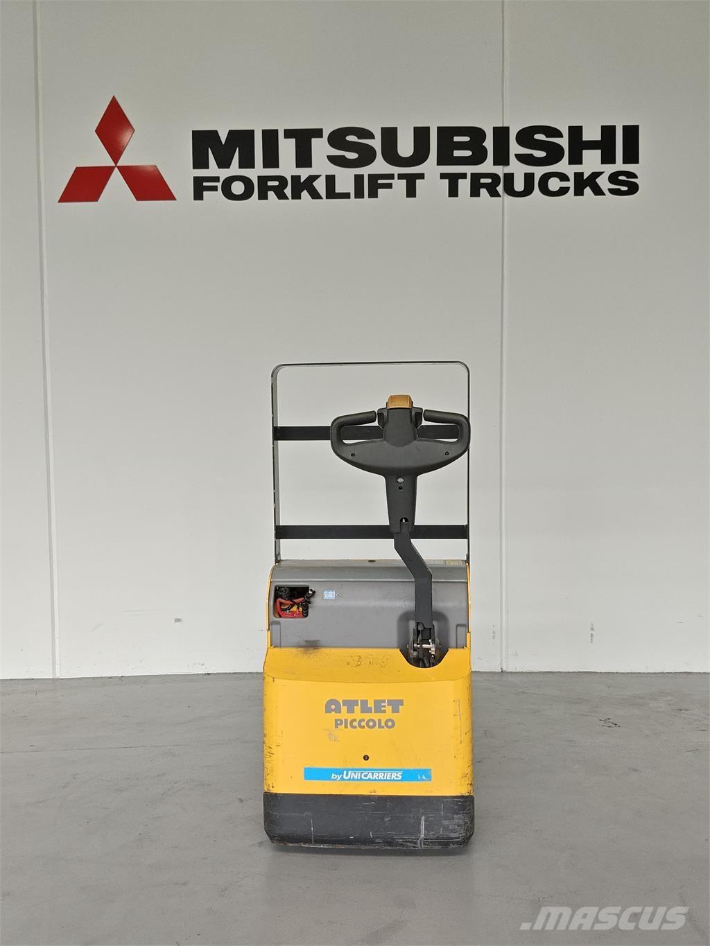 Atlet PLL180 Gerbeur accompagnant