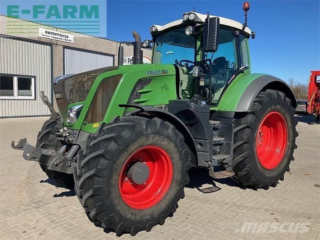 Fendt 828 s4 profi+ Tracteur