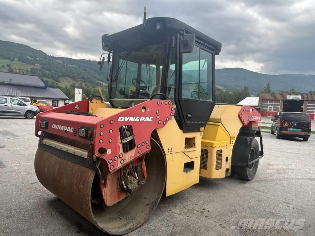 Dynapac CC 424 CHF Rouleaux monocylindre