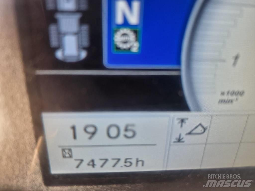 Hitachi ZW330-6 Chargeuse sur pneus