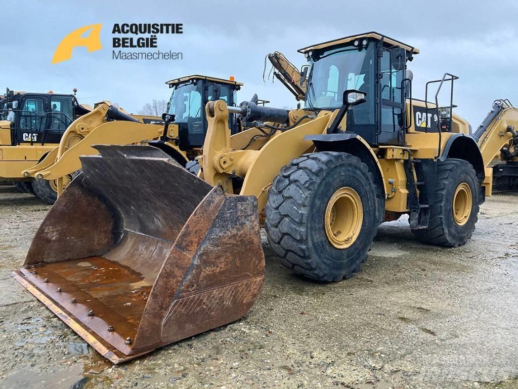 CAT 966M Chargeuse sur pneus