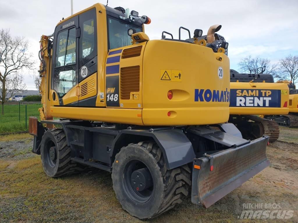 Komatsu PW148-11EO Pelle sur pneus