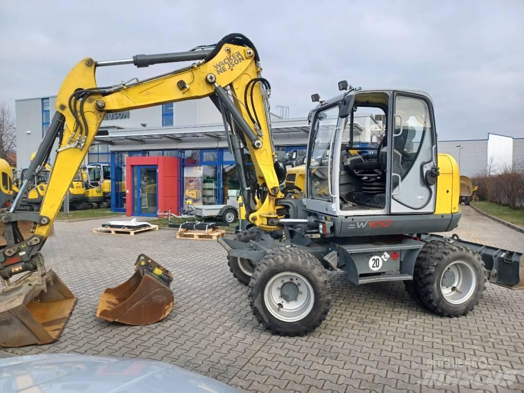 Wacker Neuson EW100 Pelle sur pneus