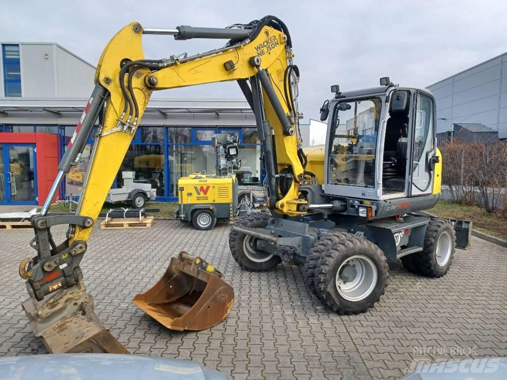 Wacker Neuson EW100 Pelle sur pneus