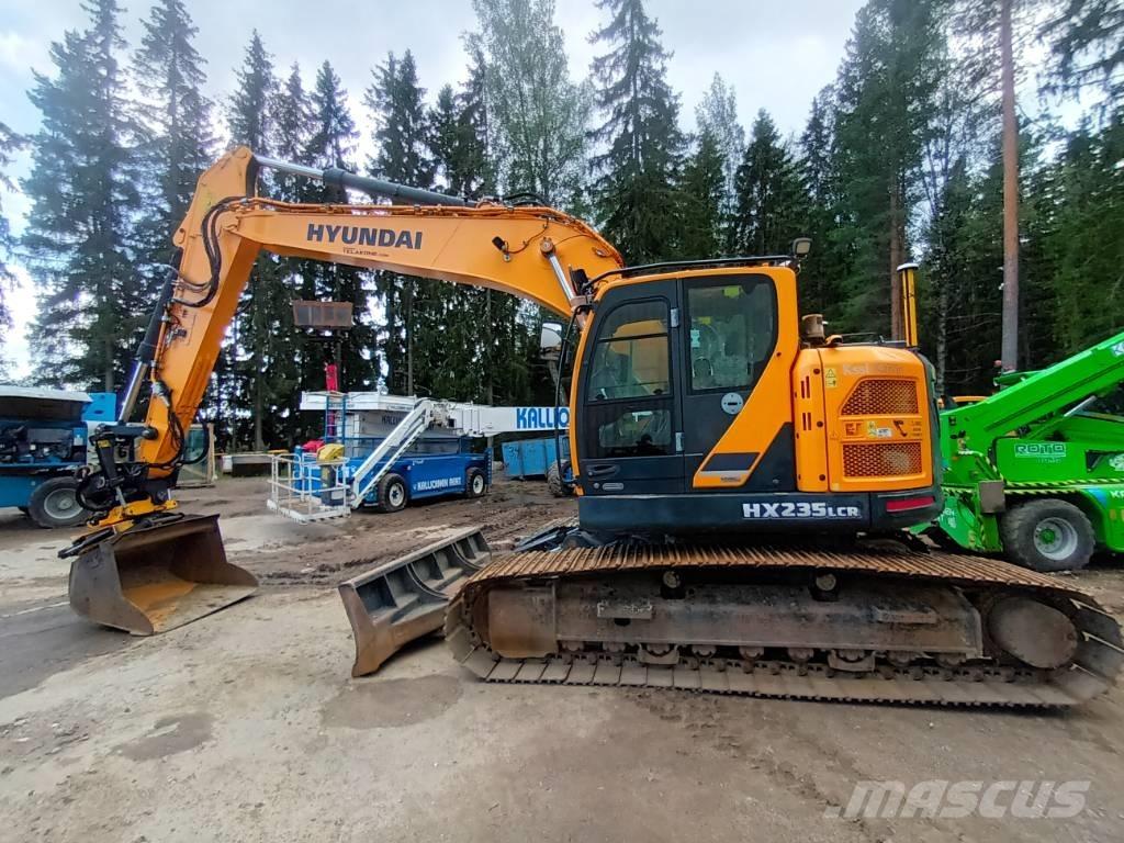 Hyundai HX 235 LCR Pelle sur chenilles