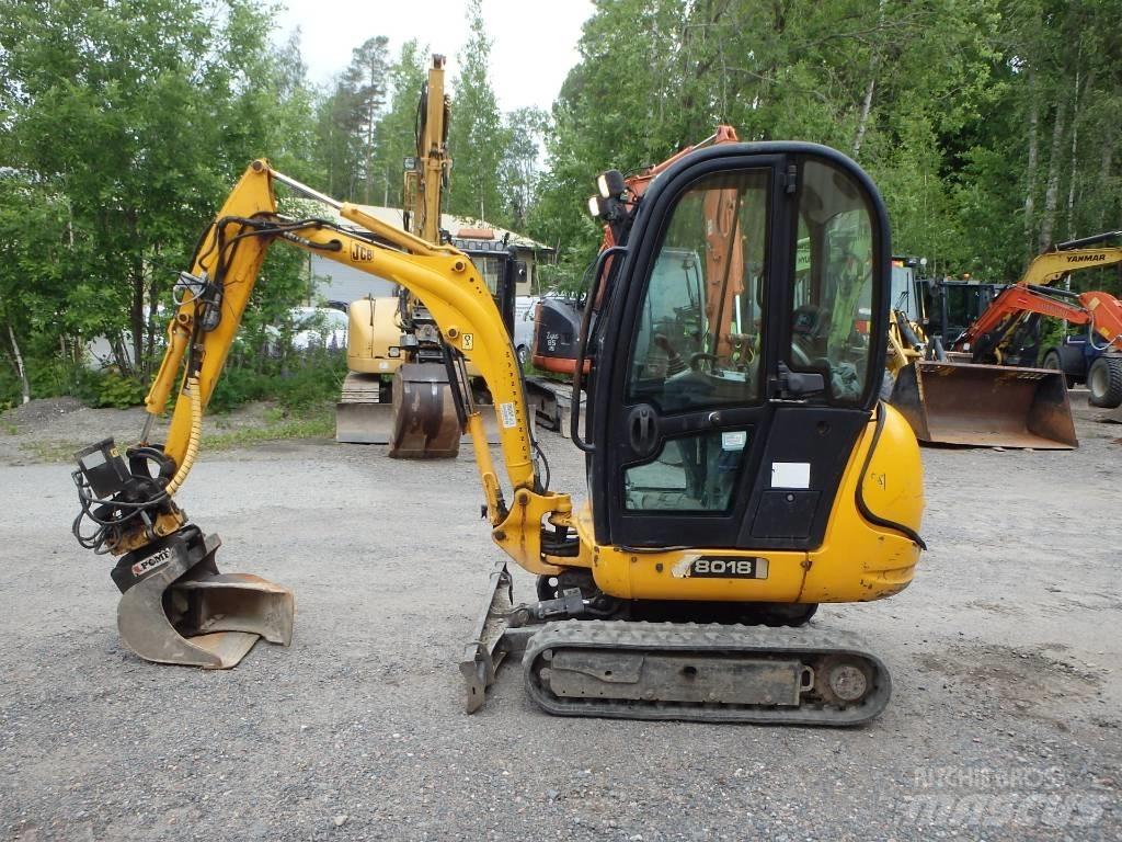 JCB 8018 Engconilla Mini pelle < 7t