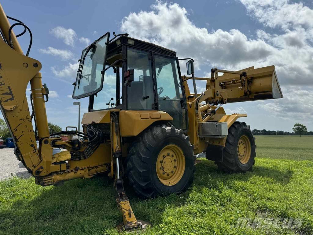 Hydrema 906 A Tractopelle