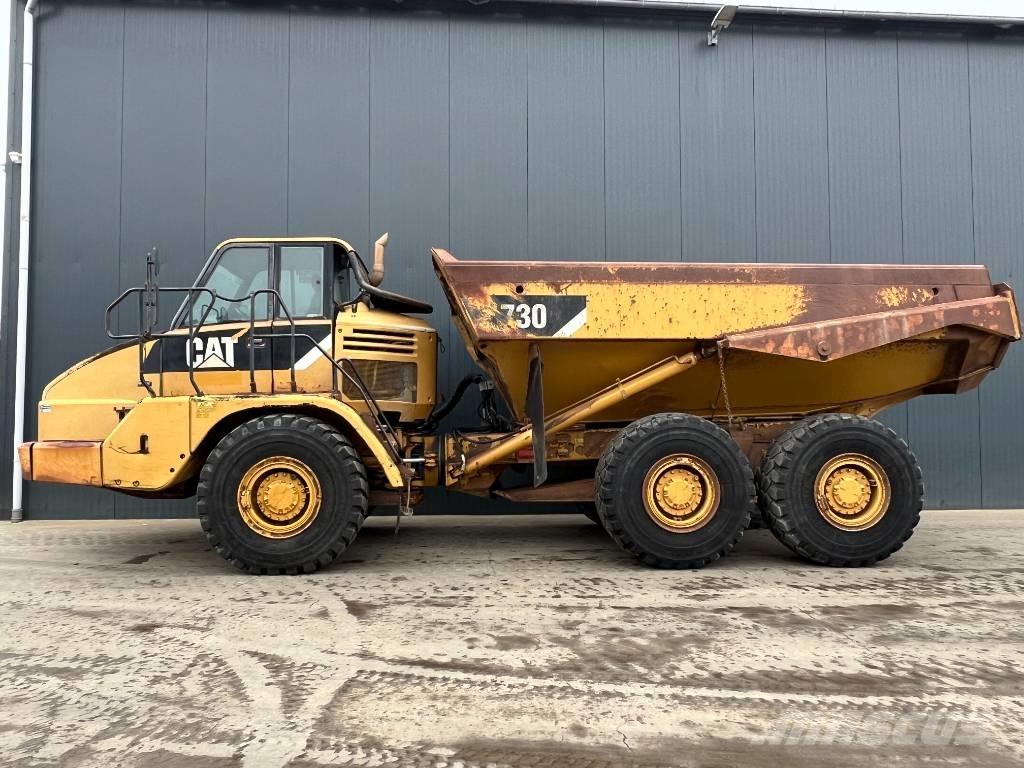 CAT 730 Tombereau articulé