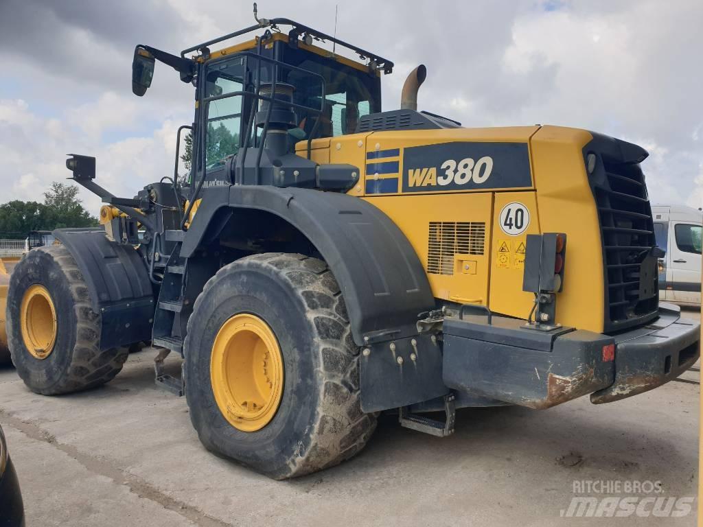 Komatsu WA380-8 Chargeuse sur pneus