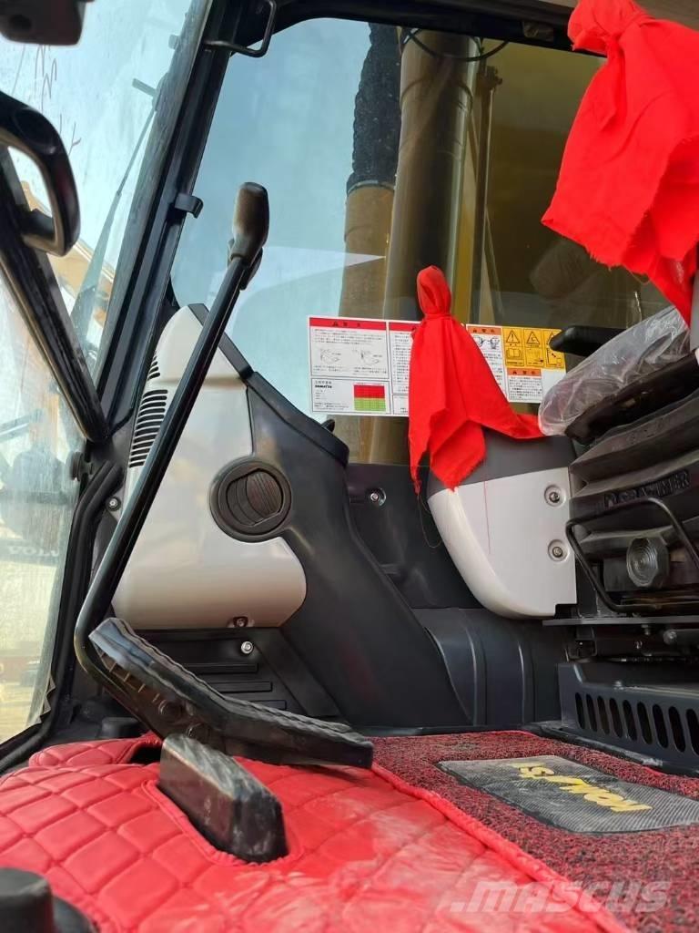 Komatsu 240 LC-8 Pelle sur chenilles