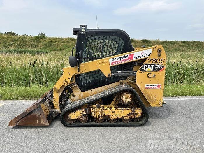 CAT 239D Chargeuse sur chenilles