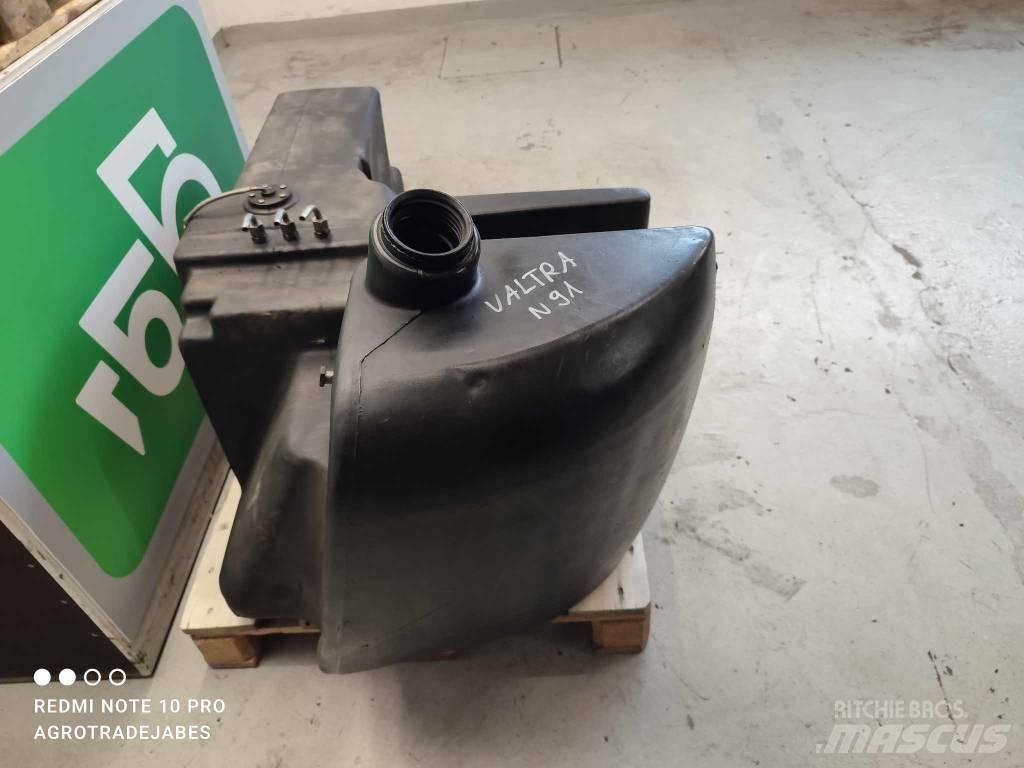Valtra N91 Fuel Tank Cabines et Intérieur