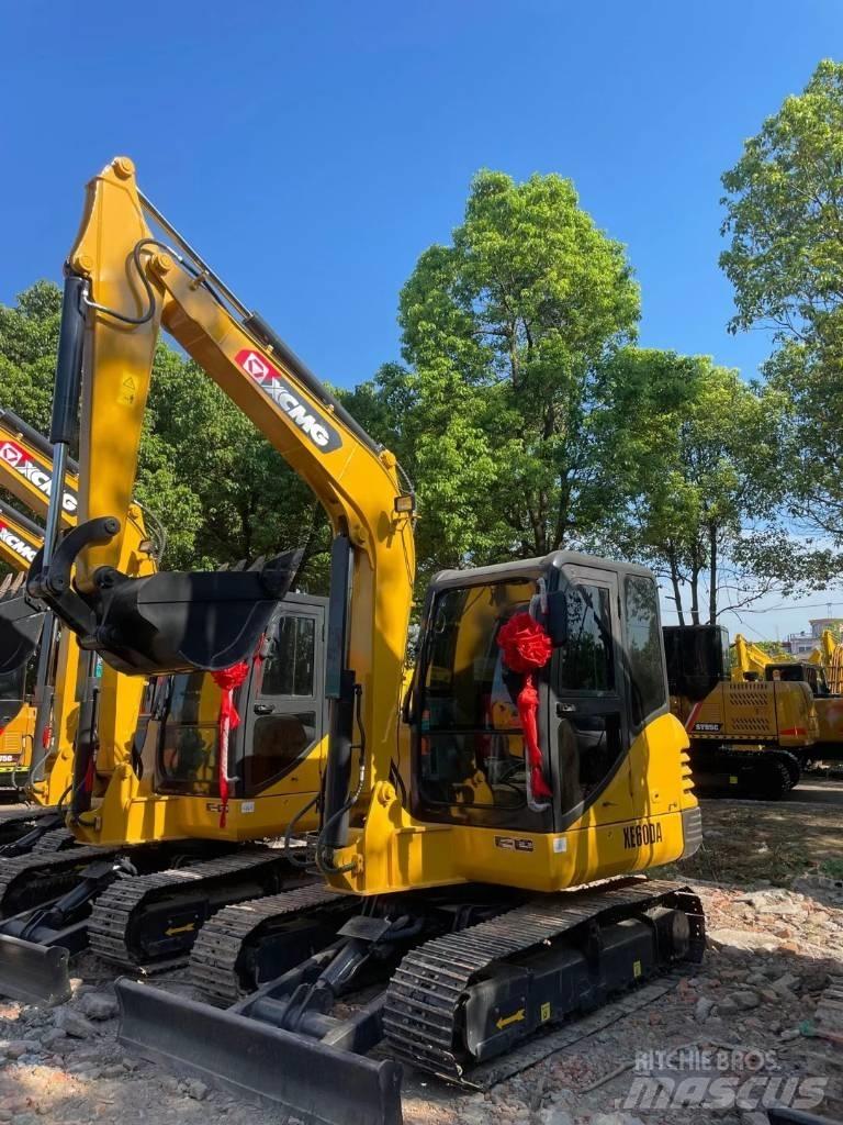 XCMG XE60A Mini pelle < 7t