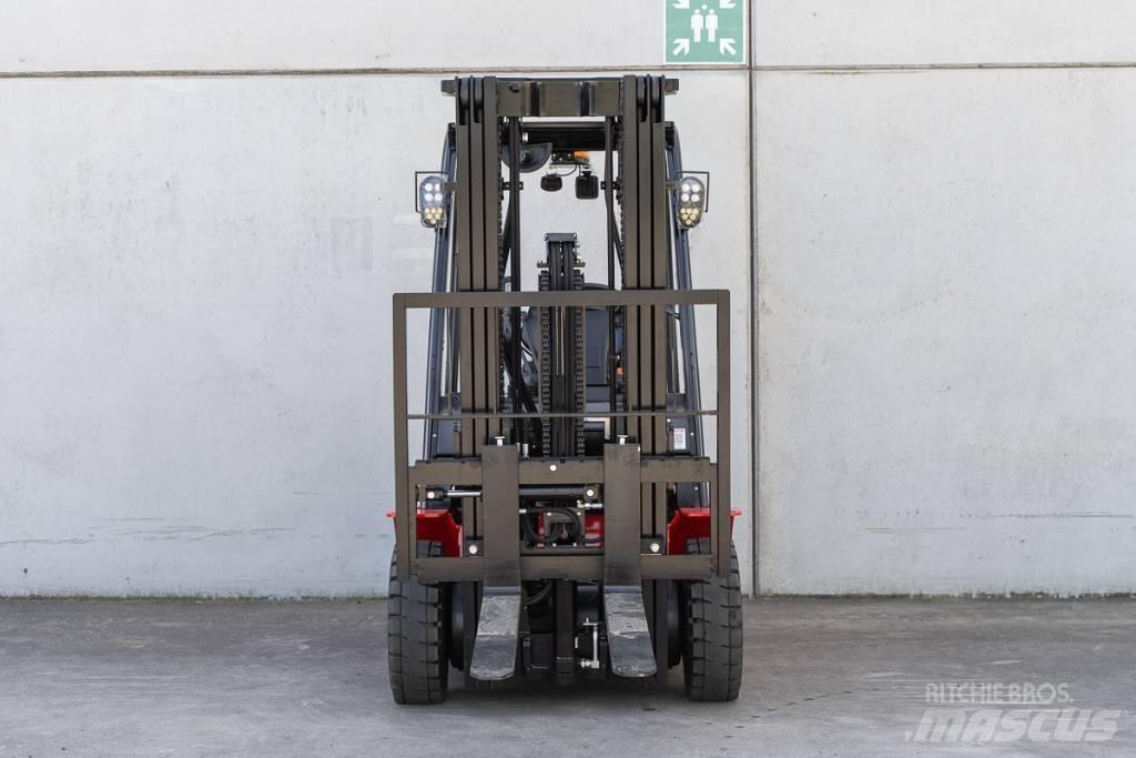 Manitou ME 425 LD Chariots élévateurs électriques