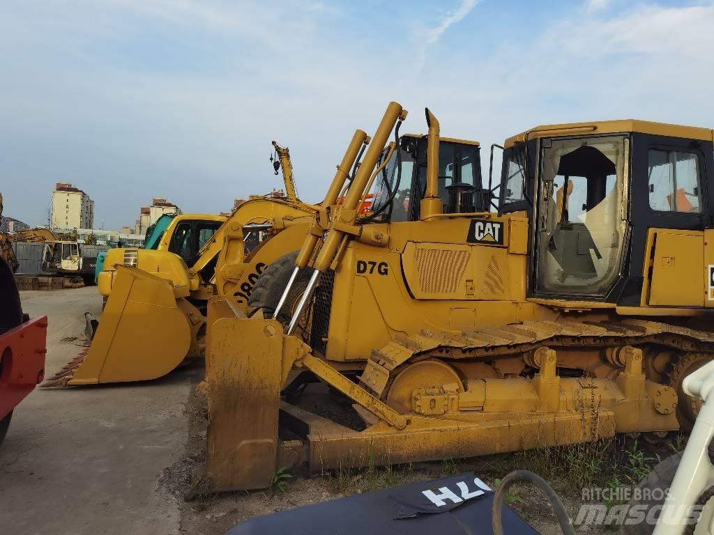 CAT D 7 G Niveleuse