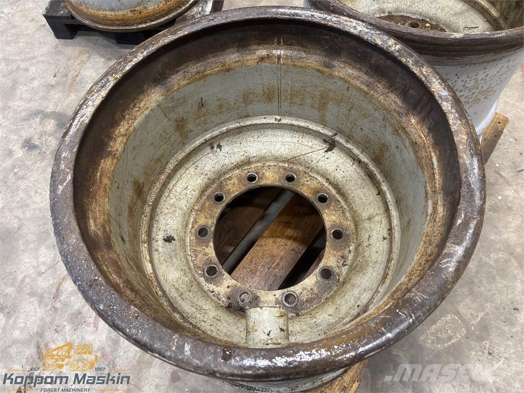 Valmet 860 24x26,5 Pneus, roues et jantes