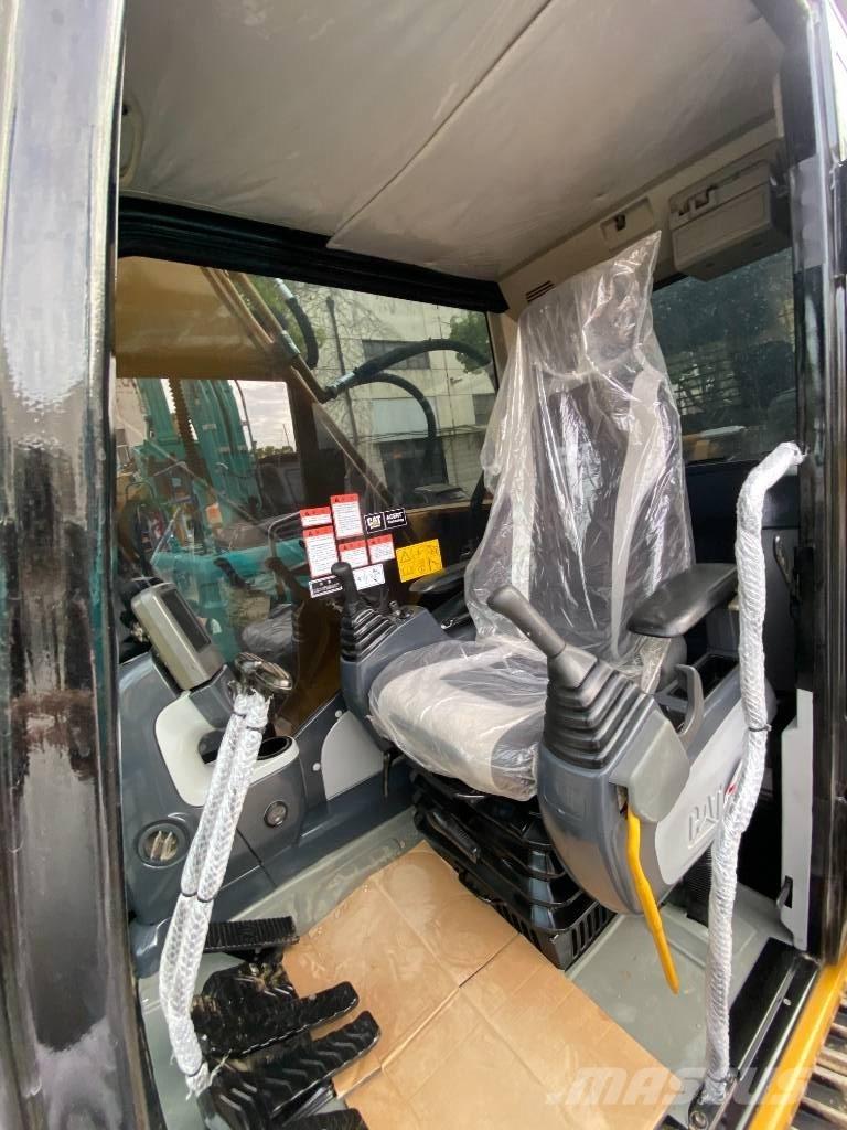 CAT 324 D Pelle sur chenilles