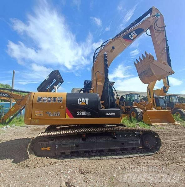 CAT 320D Pelle sur chenilles