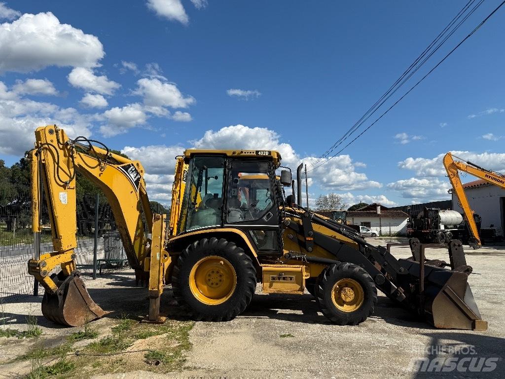 CAT 432 D 4x4 Tractopelle