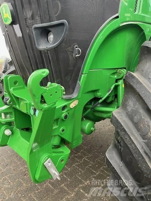 John Deere 7230 R Tracteur