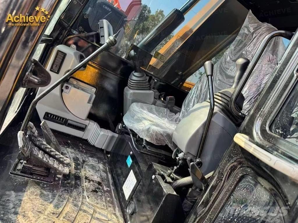 CAT 307 Pelle sur chenilles