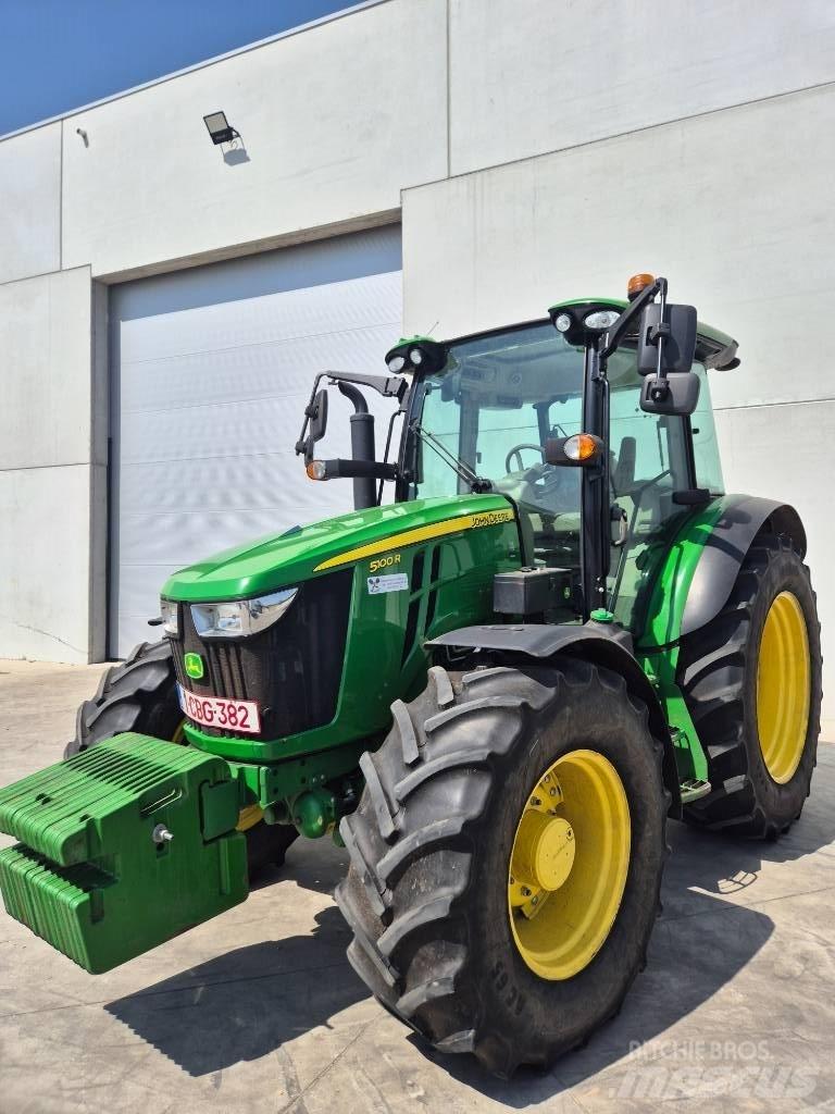 John Deere 5100 R Tracteur