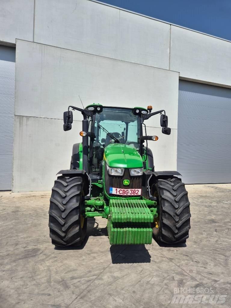 John Deere 5100 R Tracteur