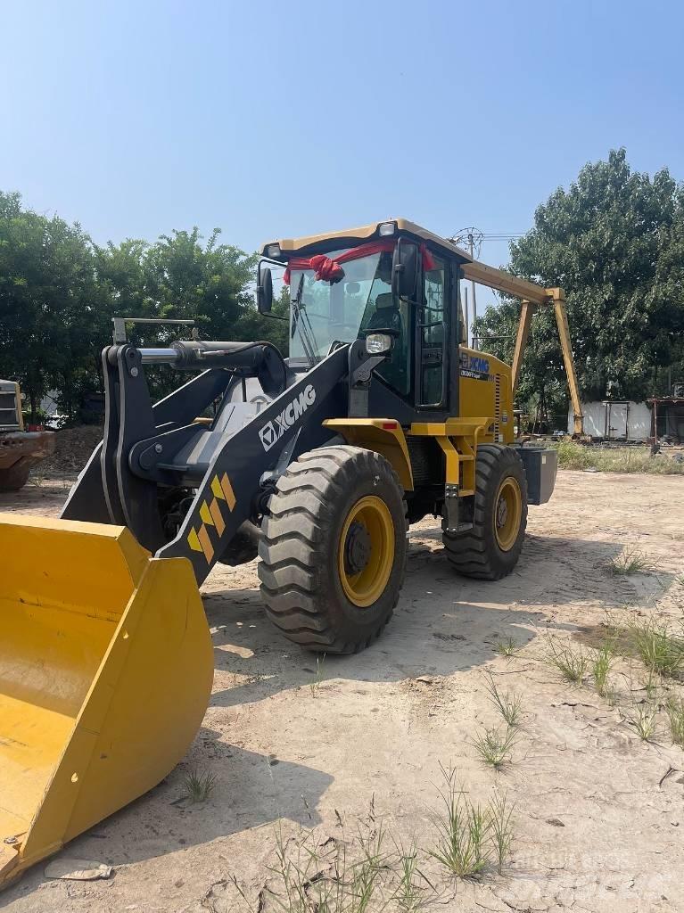 XCMG LW 300 FV Chargeuse sur pneus