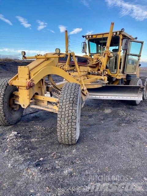 CAT 140 H Niveleuse